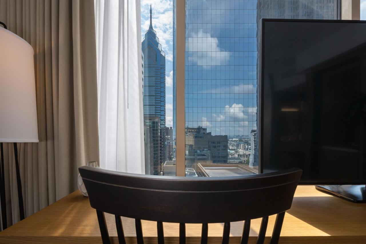 The Windsor Suites Philadelphia Exterior photo
