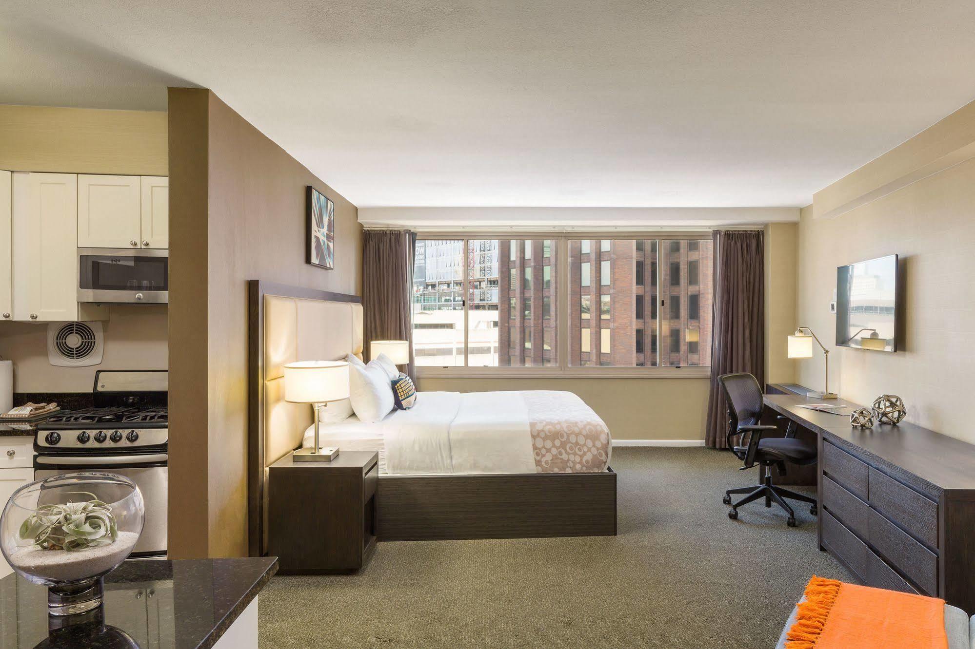 The Windsor Suites Philadelphia Exterior photo